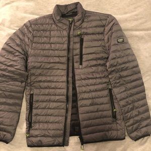 Superdry lightweight puffer jacket size M gray